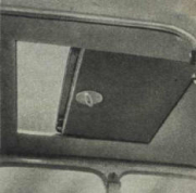 Trabant mit Schiebedach